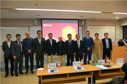 10.合影.jpg 10.合影.jpg